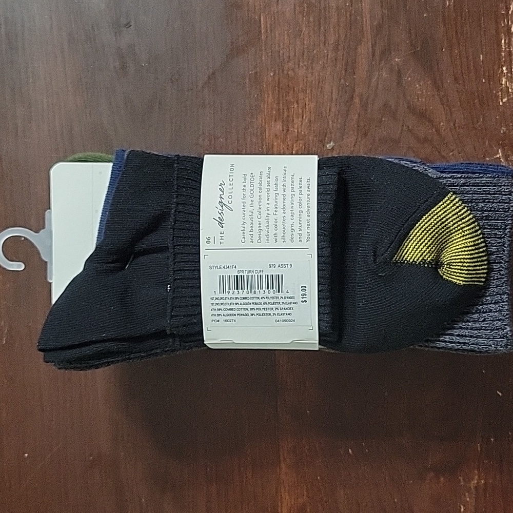 Goldtoe Socks - Picture 3 of 4
